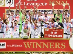 亚冠赛程吃紧；葡萄牙体育赛前绝杀压哨；媒体盛赞；阵容厚度经受考验的简单介绍